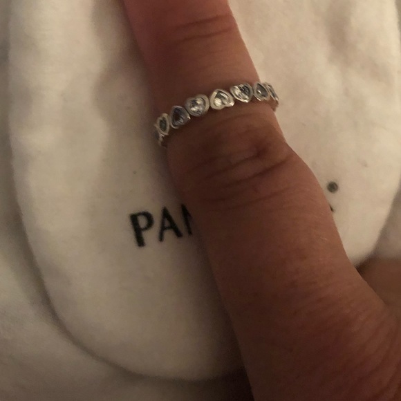 Retired Pandora Hearts Ring - Picture 3 of 3